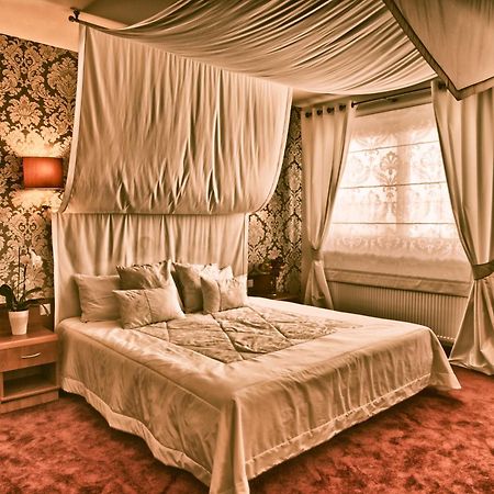 Hotel Czardasz Spa & Wellness Płock Oda fotoğraf