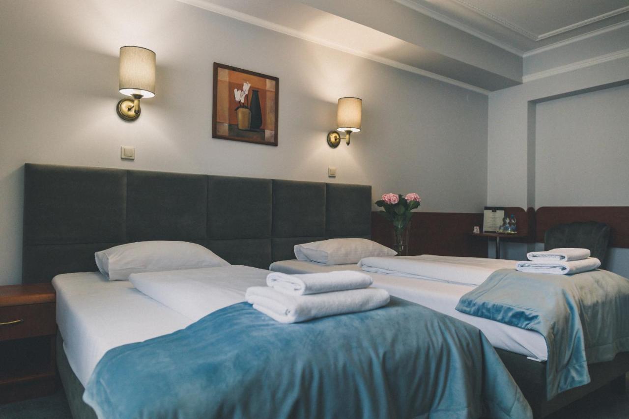 Hotel Czardasz Spa & Wellness Płock Dış mekan fotoğraf