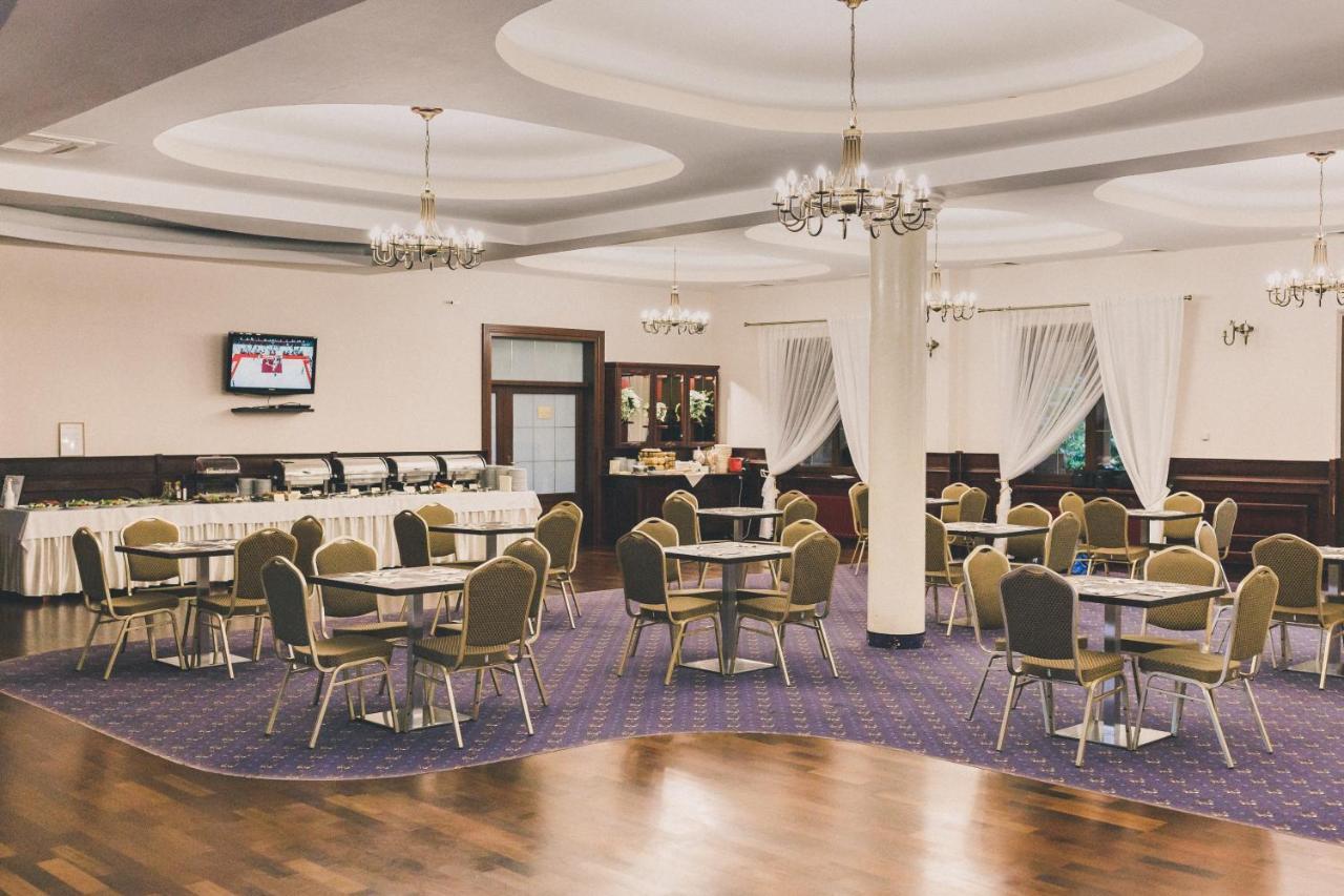Hotel Czardasz Spa & Wellness Płock Dış mekan fotoğraf