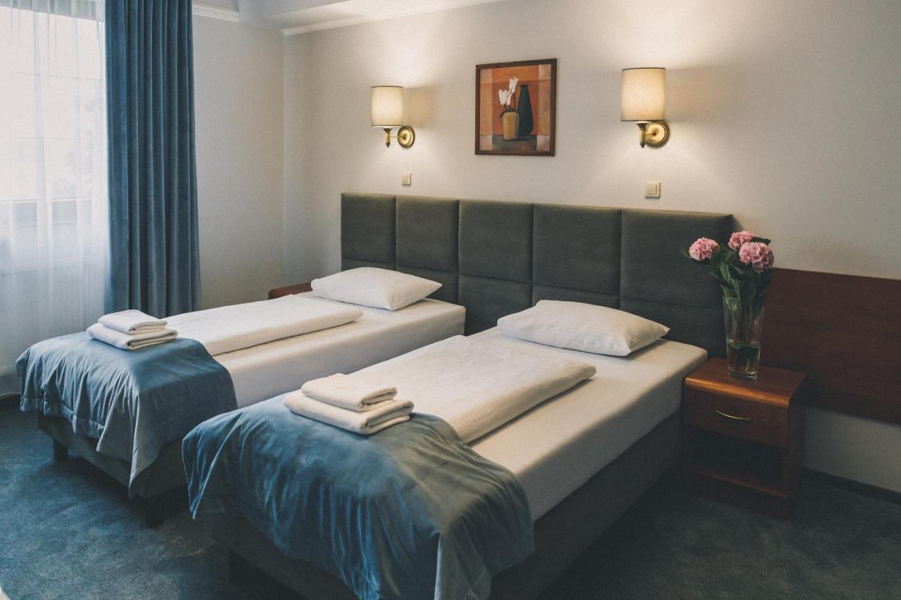 Hotel Czardasz Spa & Wellness Płock Dış mekan fotoğraf