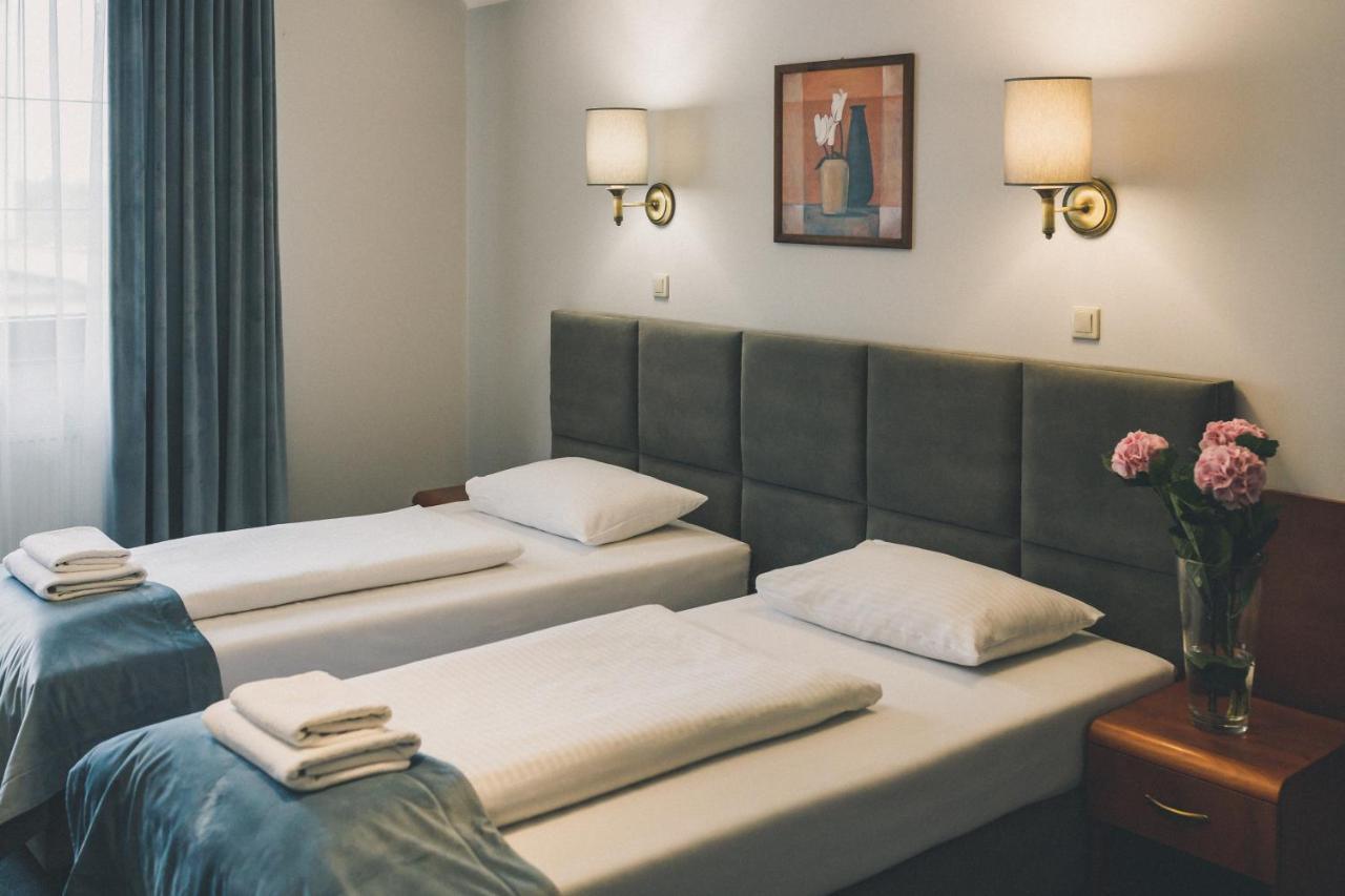 Hotel Czardasz Spa & Wellness Płock Dış mekan fotoğraf