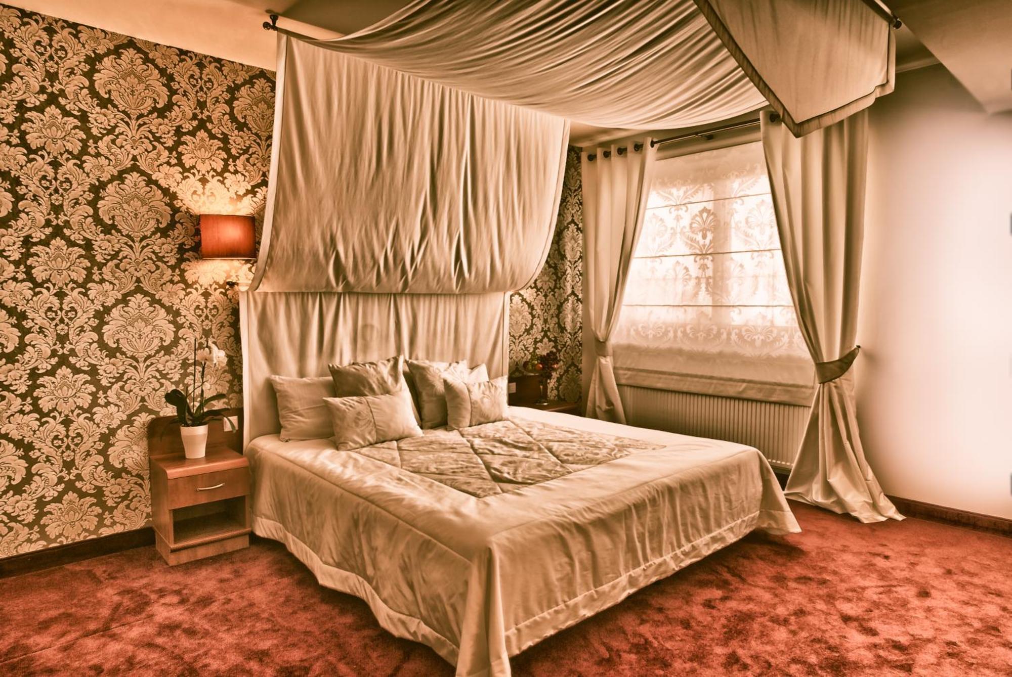 Hotel Czardasz Spa & Wellness Płock Oda fotoğraf