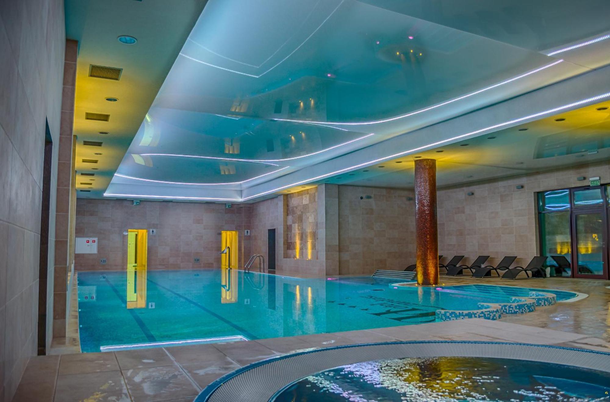 Hotel Czardasz Spa & Wellness Płock Konforlar fotoğraf