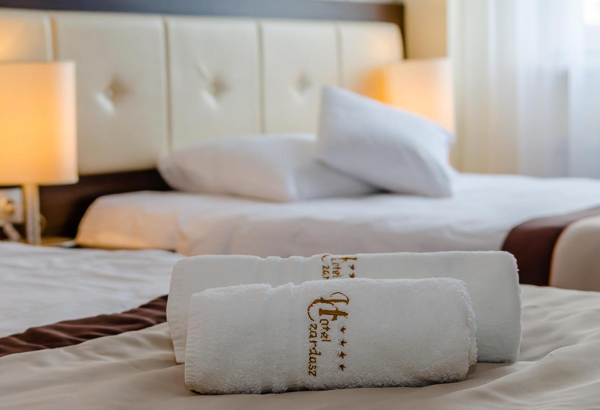 Hotel Czardasz Spa & Wellness Płock Dış mekan fotoğraf