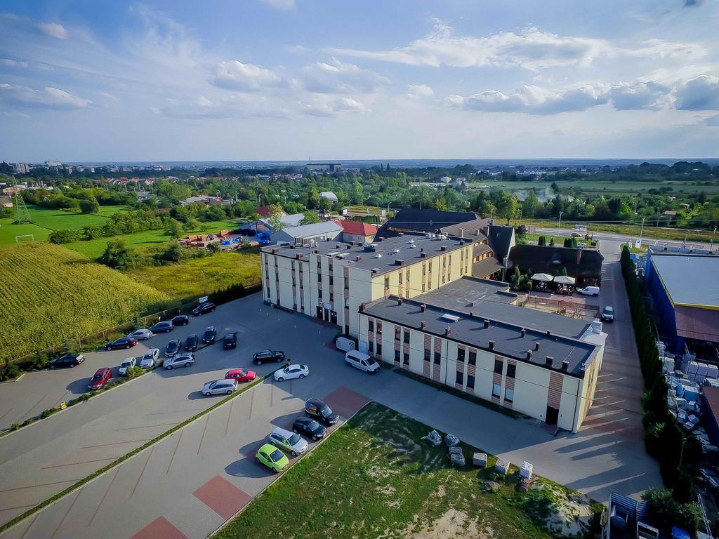 Hotel Czardasz Spa & Wellness Płock Dış mekan fotoğraf